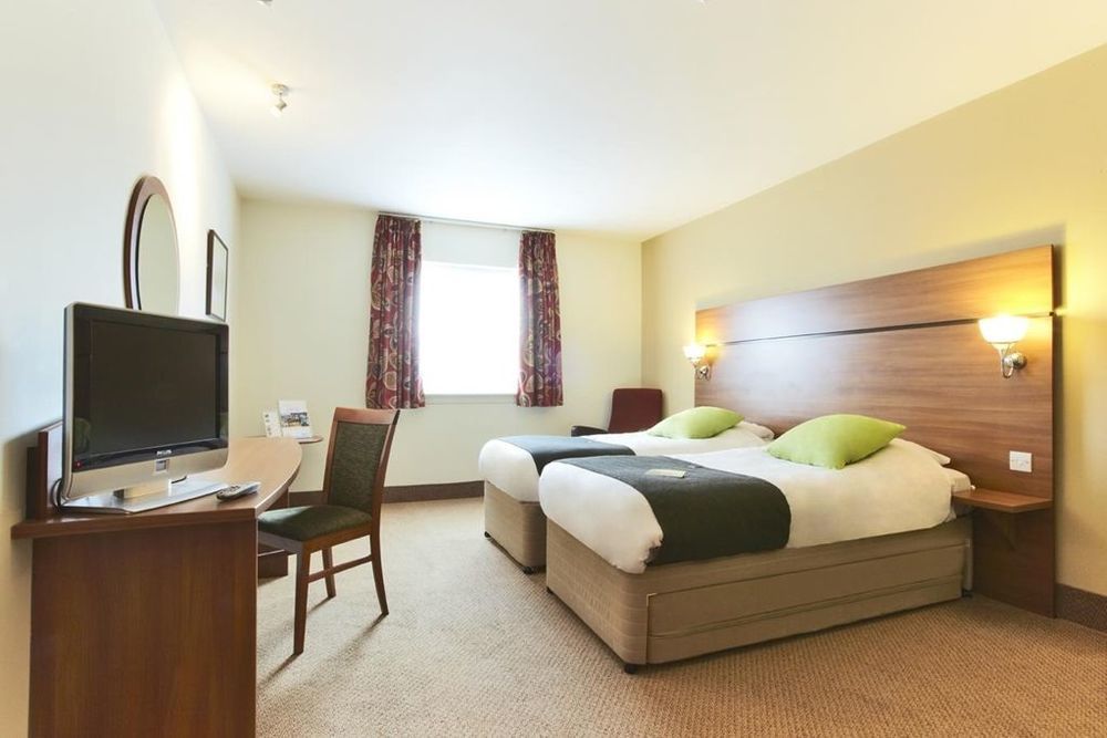 Premier Inn Glasgow Braehead Habitación foto