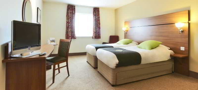 Premier Inn Glasgow Braehead Exterior foto